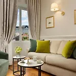 Royal Hotell 5*