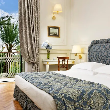 Royal Hotel 5*