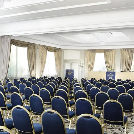 Royal Hotel 5*